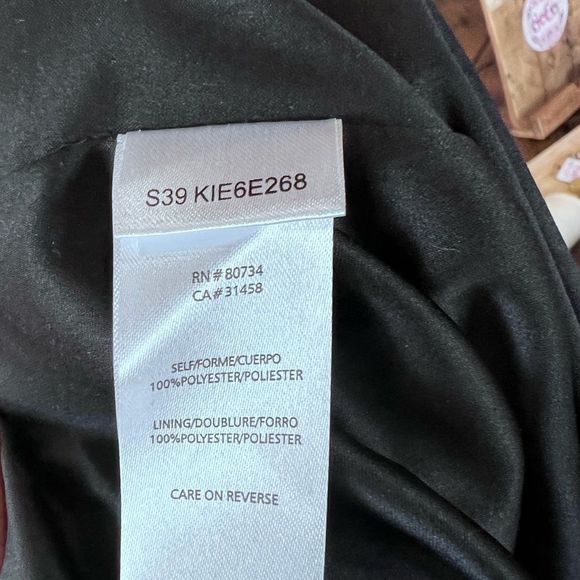 NWT BCBG V Neck Ballgown with Beaded Cut Out Sides💗👗 - Picture 12 of 13